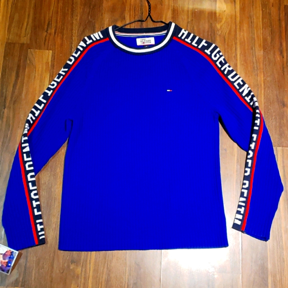 Vintage Tommy Hilfiger Spellout Sweater